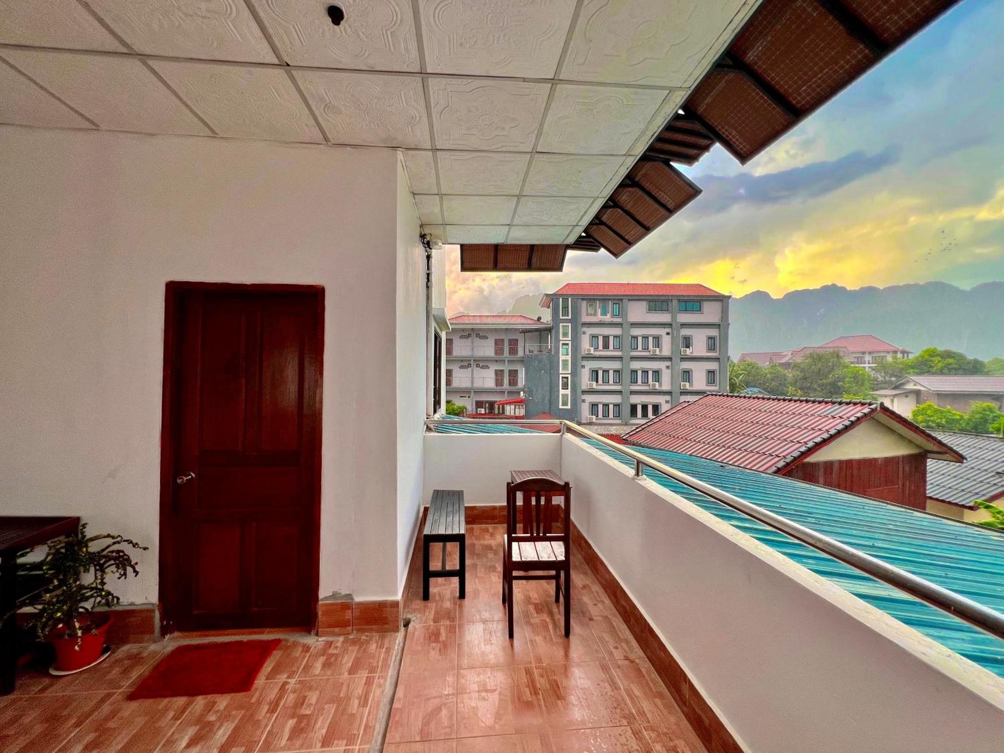 Easy Go Backpacker Hostel Vangviang Kültér fotó