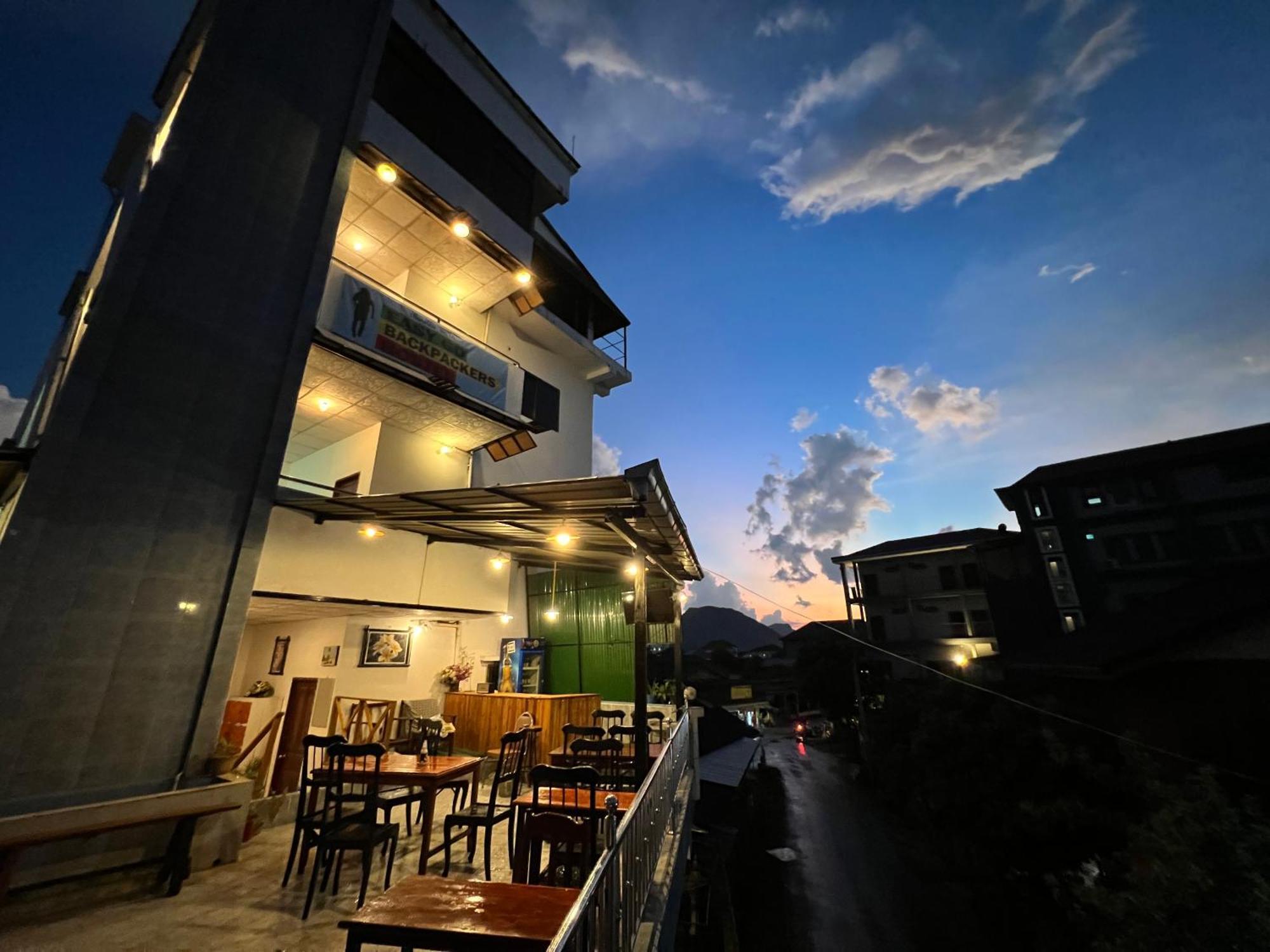 Easy Go Backpacker Hostel Vangviang Kültér fotó