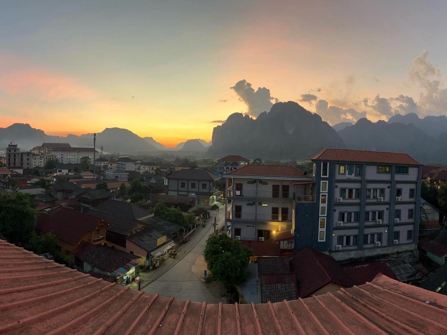 Easy Go Backpacker Hostel Vangviang Kültér fotó